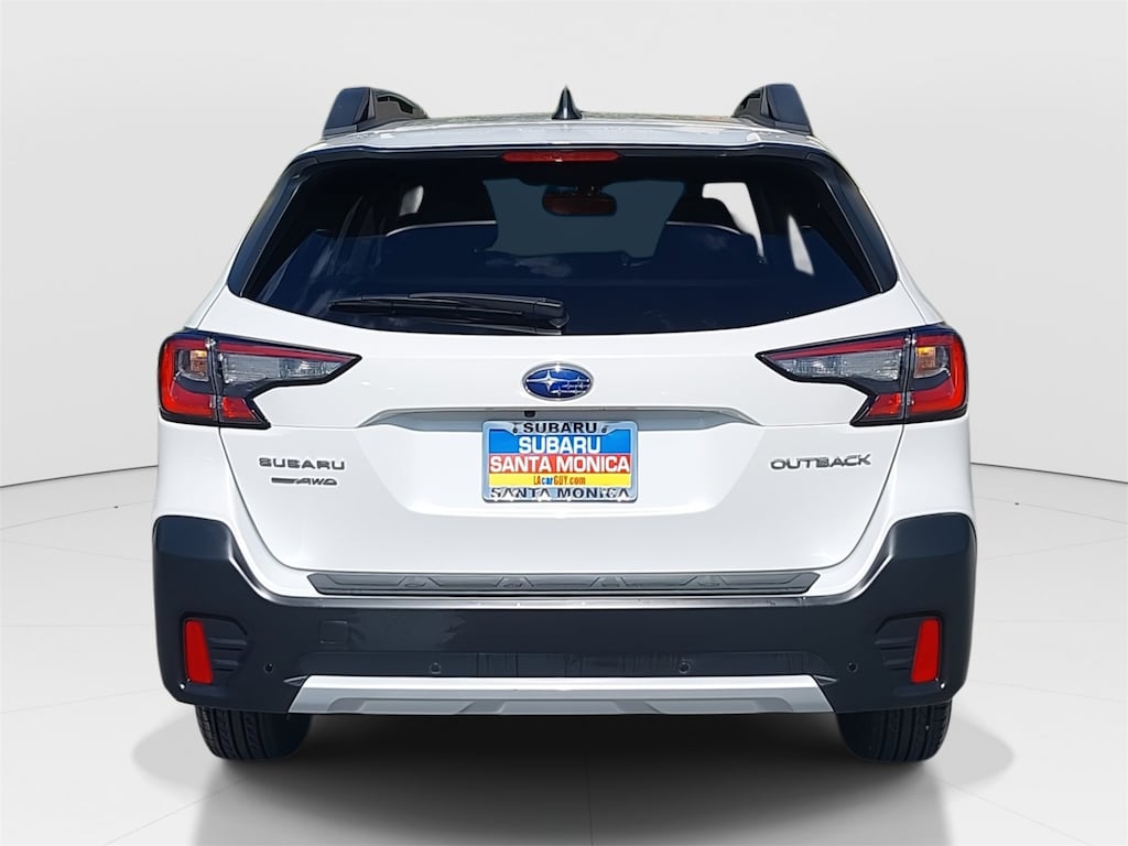 2022 Subaru Outback Limited photo 3