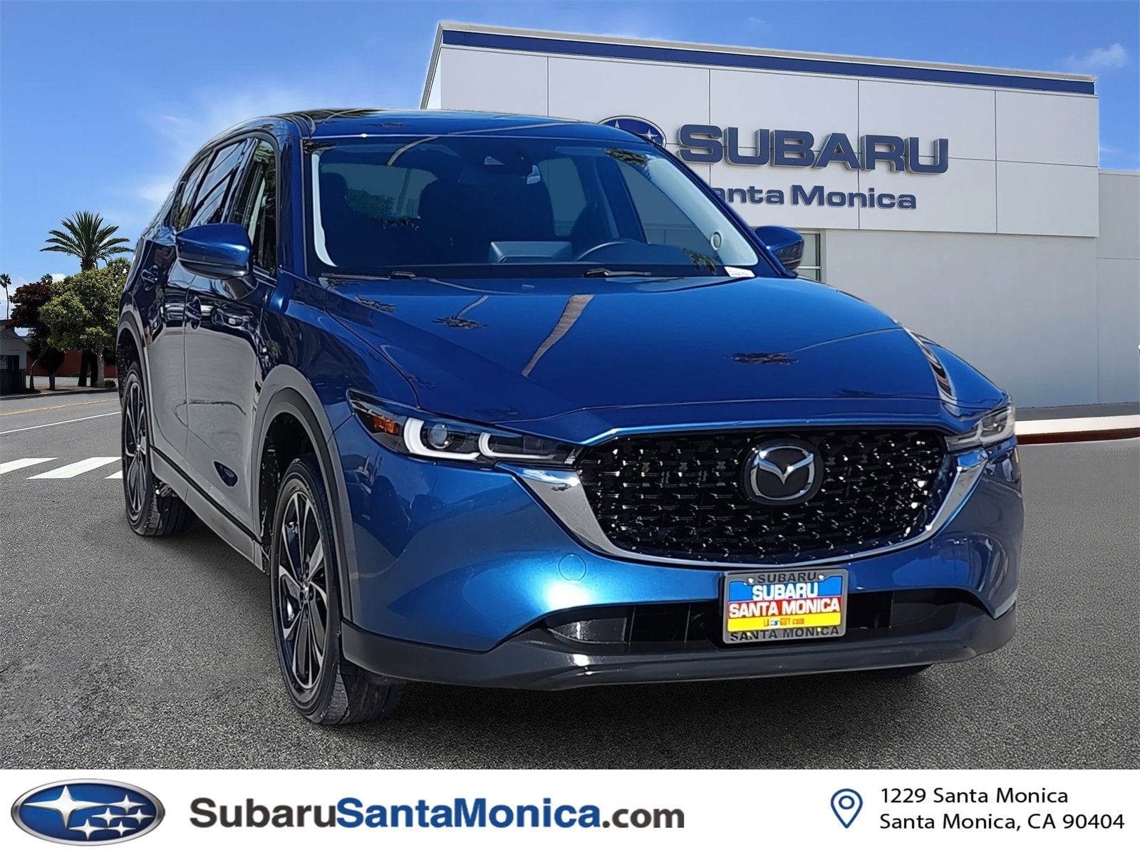 2023 Mazda CX-5 S Premium package's photo