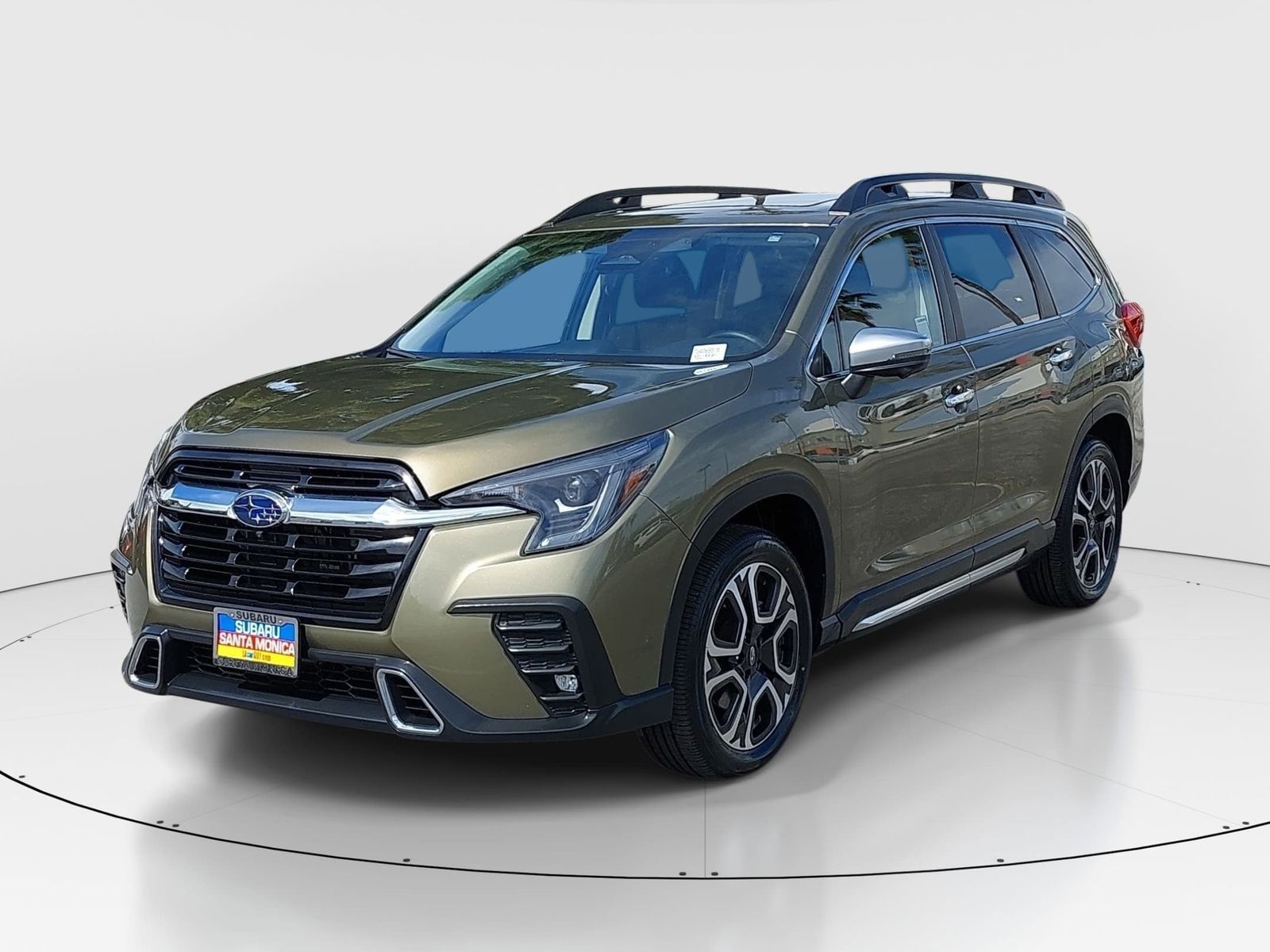 2023 Subaru Ascent Touring photo 2
