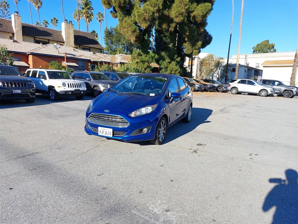 Used 2018 Ford Fiesta SE Sedan