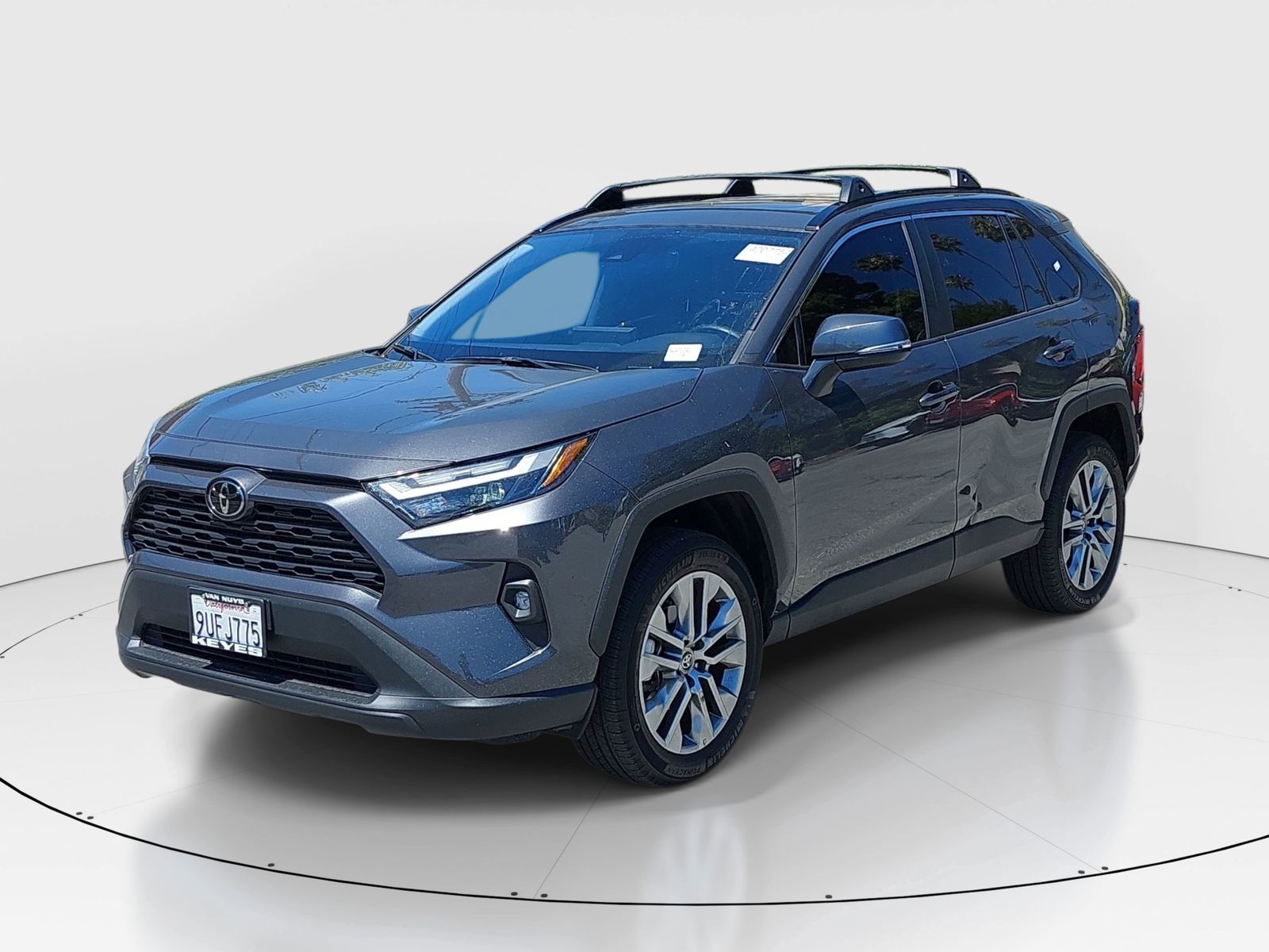 2025 Toyota RAV4 XLE Premium photo 3