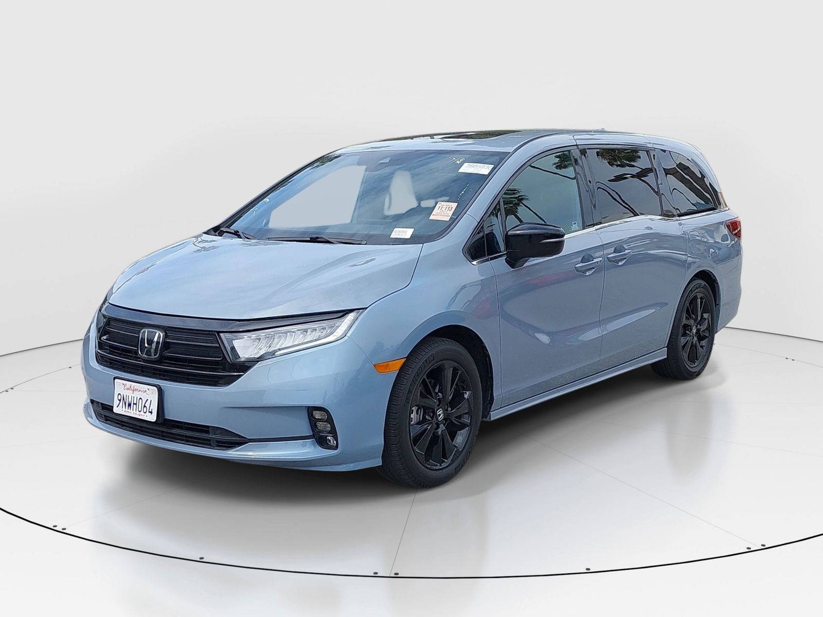 2024 Honda Odyssey Sport photo 3