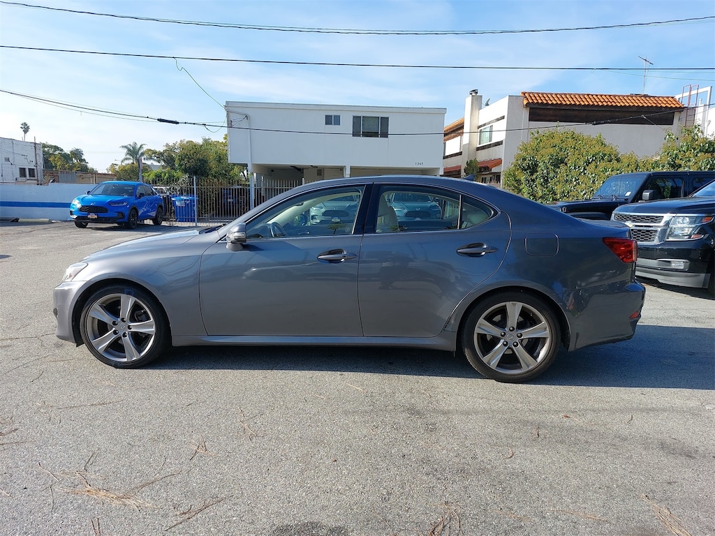 2012 Lexus IS 250 photo 4