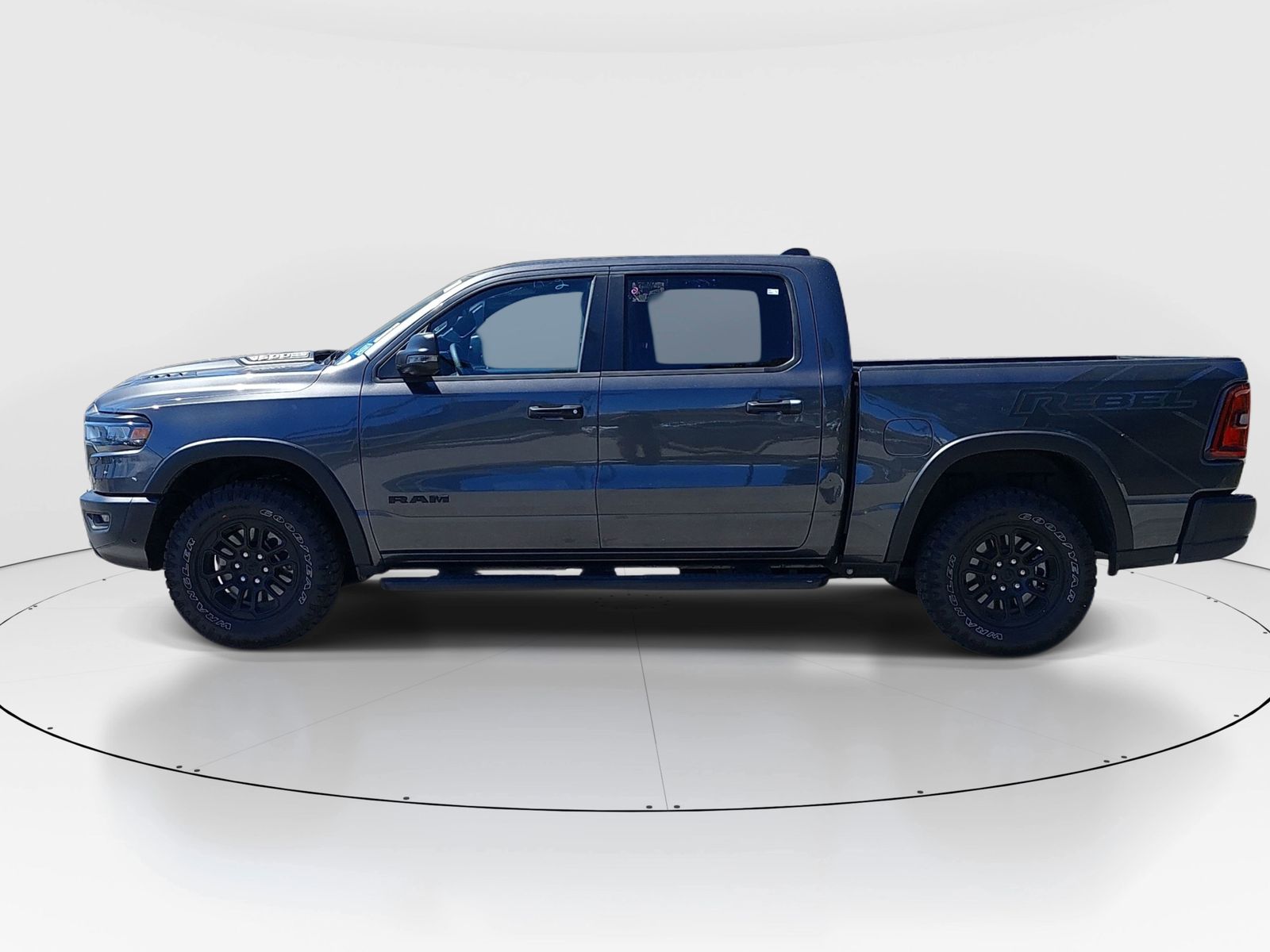 2025 Ram 1500 Rebel photo 4