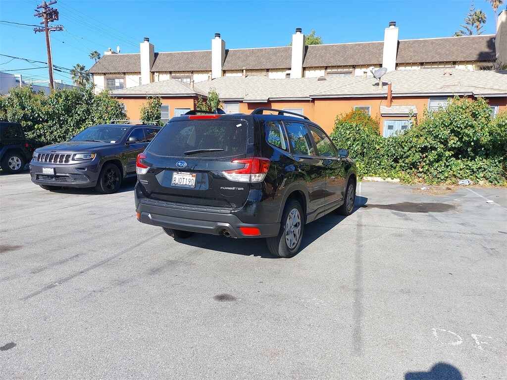 2019 Subaru Forester Base photo 4