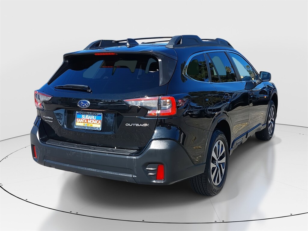 2022 Subaru Outback Premium photo 2