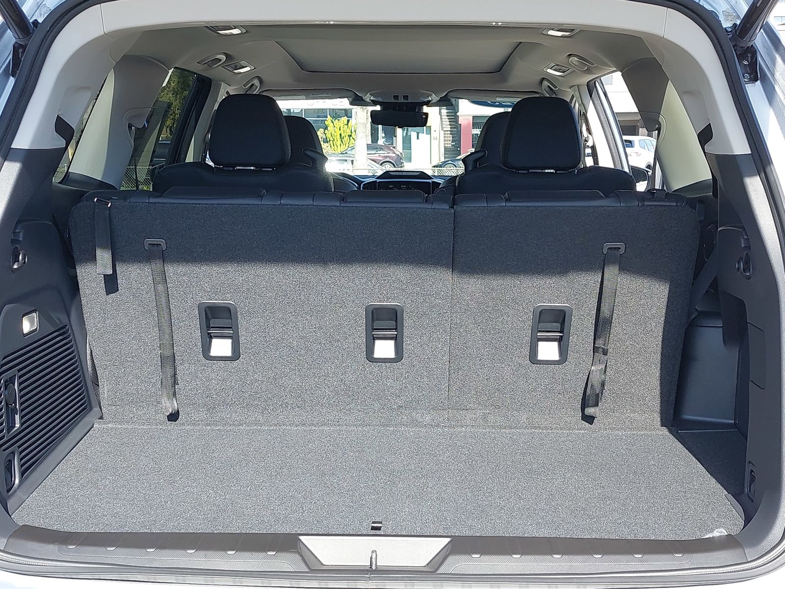 2025 Subaru Ascent Touring - Photo 13