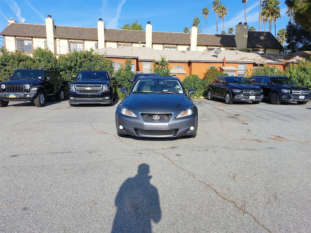 2012 Lexus IS 250 photo 2