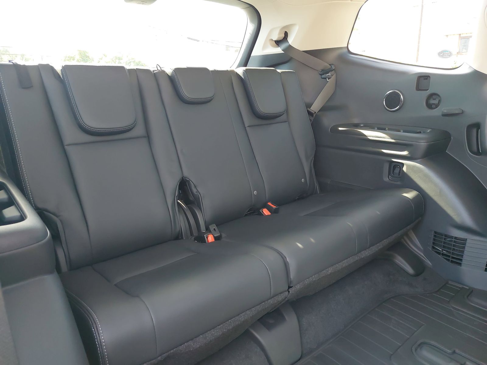 2025 Subaru Ascent Touring - Photo 12