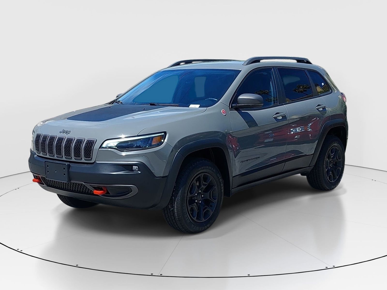 2019 Jeep Cherokee Trailhawk photo 2