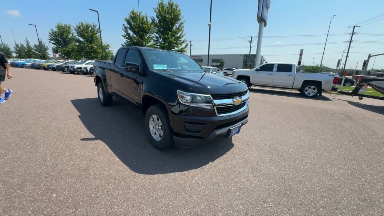 Used 2020 Chevrolet Colorado Work Truck with VIN 1GCHSBEA3L1141881 for sale in Sioux Falls, SD