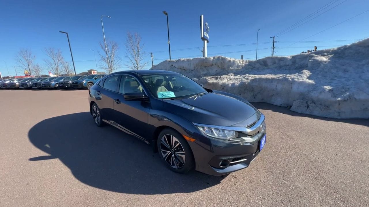 Used 2018 Honda Civic EX-L with VIN JHMFC1F76JX029909 for sale in Sioux Falls, SD