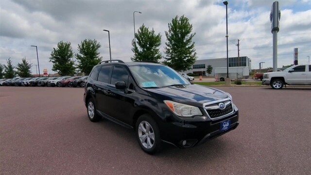 Used 2015 Subaru Forester i Limited with VIN JF2SJAKC5FH538322 for sale in Sioux Falls, SD