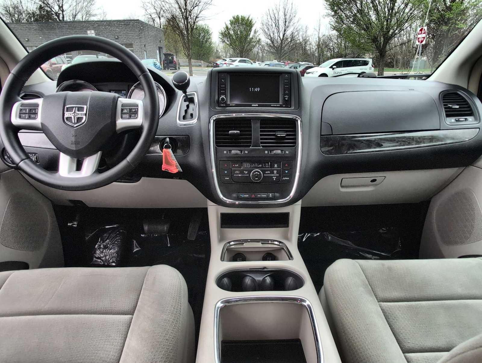 Thumbnail: 2012 Dodge Grand Caravan - 15