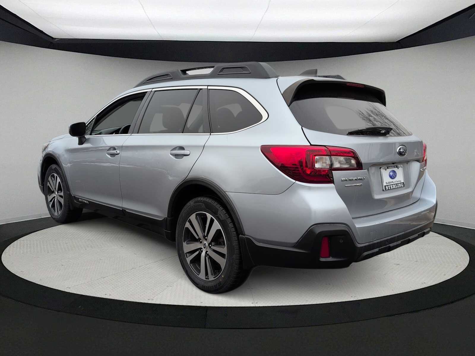 Thumbnail: 2018 Subaru Outback - 6