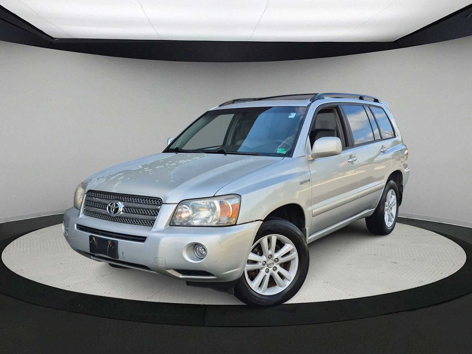 Used 2006 Toyota Highlander Limited Hybrid with VIN JTEEW21A260025025 for sale in Medford, OR