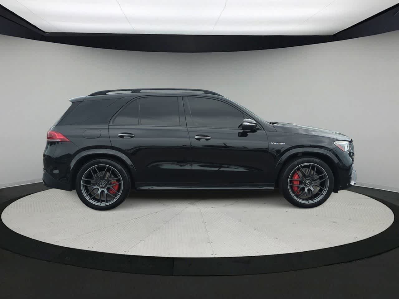 Thumbnail: 2023 Mercedes-Benz GLE - 2