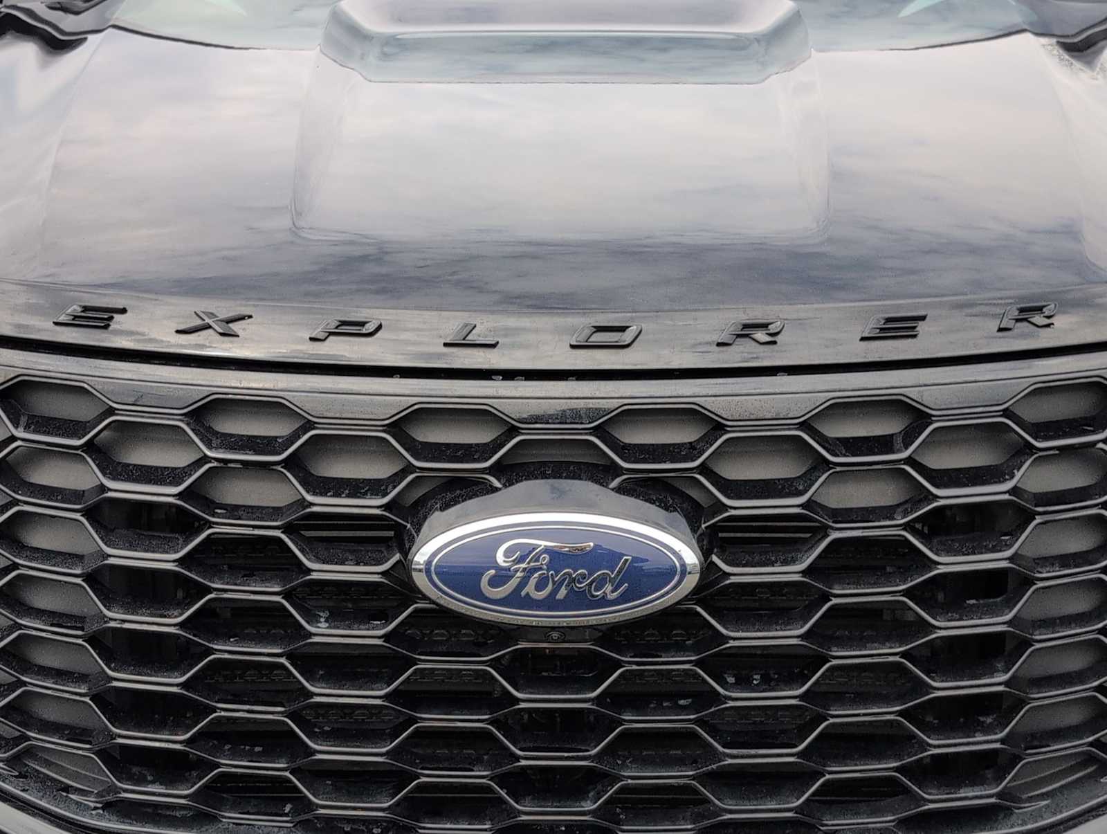 Thumbnail: 2025 Ford Explorer - 13