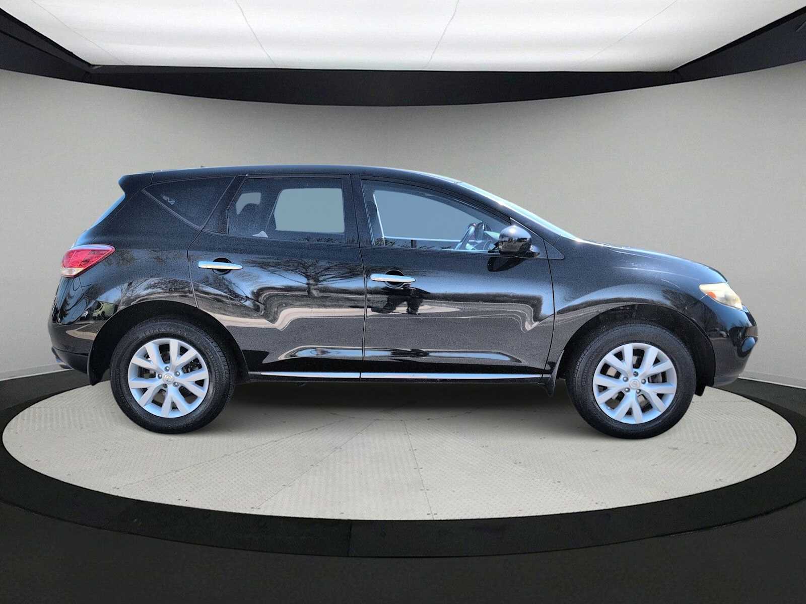 Thumbnail: 2012 Nissan Murano - 9