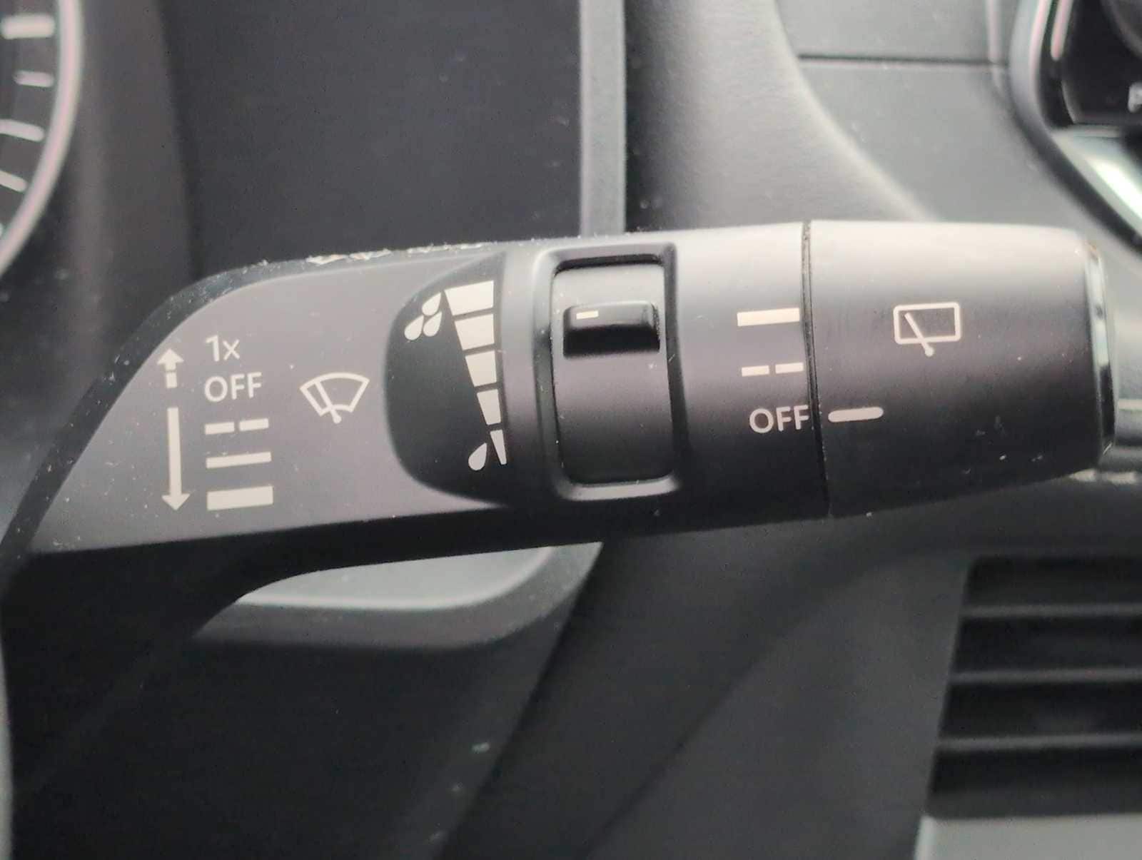 Thumbnail: 2023 Nissan Rogue - 24