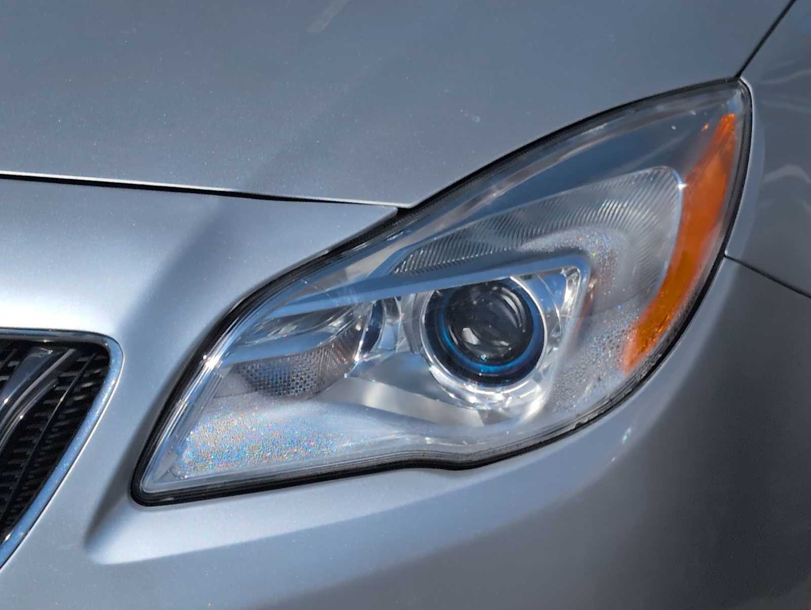 Thumbnail: 2014 Buick Regal - 11