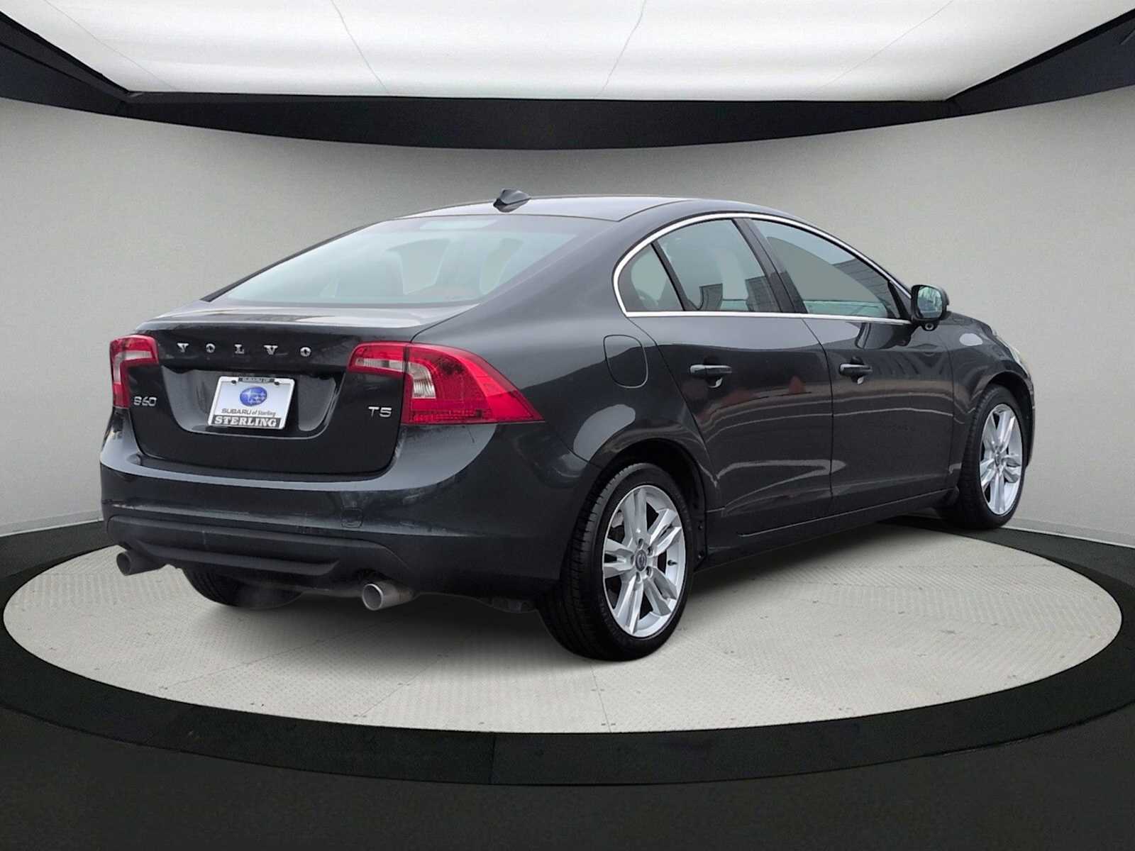 Thumbnail: 2013 Volvo S60 - 8