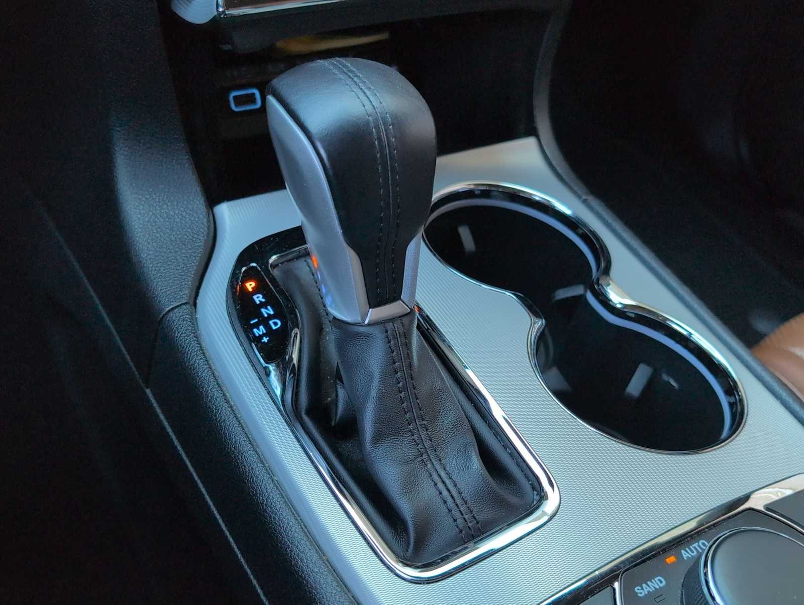 Thumbnail: 2020 Jeep Grand Cherokee - 31