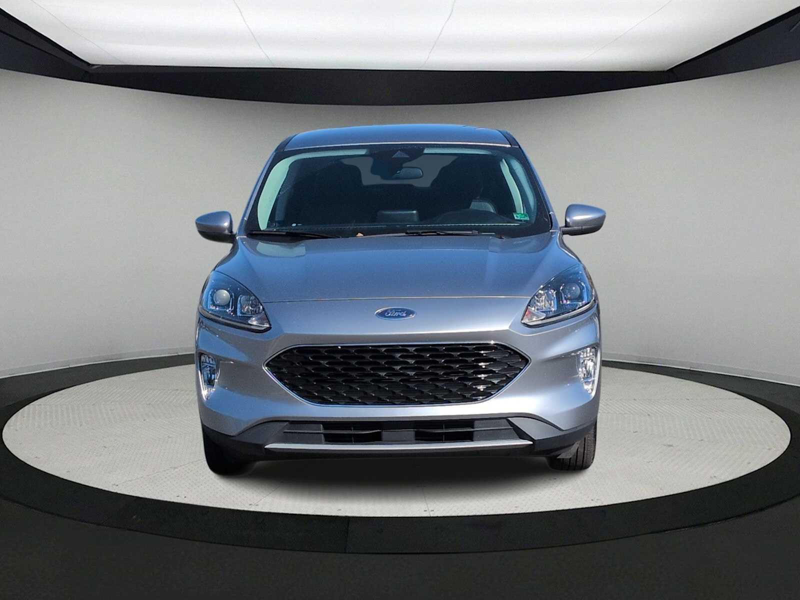 Thumbnail: 2022 Ford Escape - 3