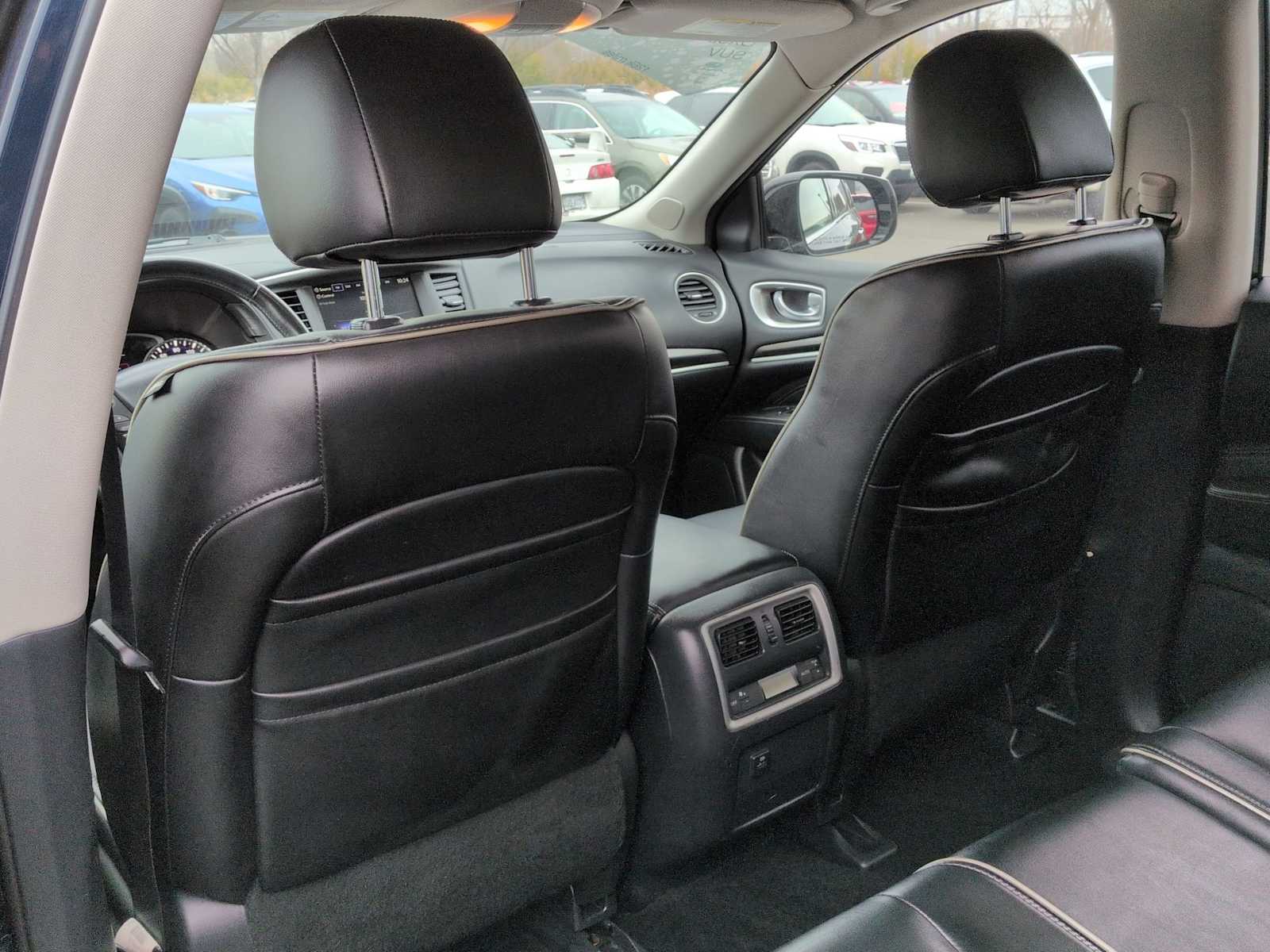 Thumbnail: 2017 INFINITI QX60 - 19