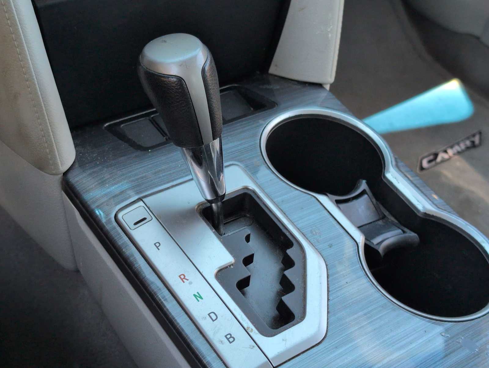Thumbnail: 2012 Toyota Camry - 29