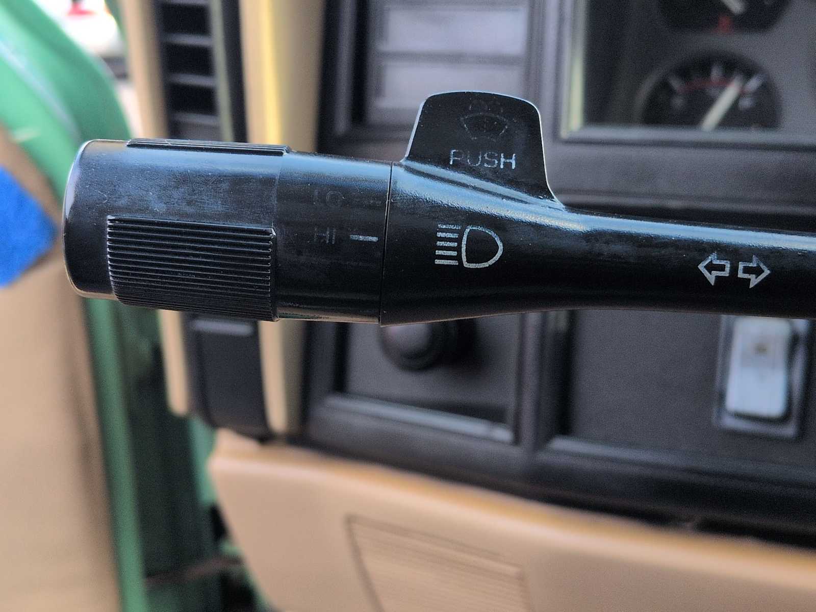 Thumbnail: 1994 Jeep Cherokee - 24