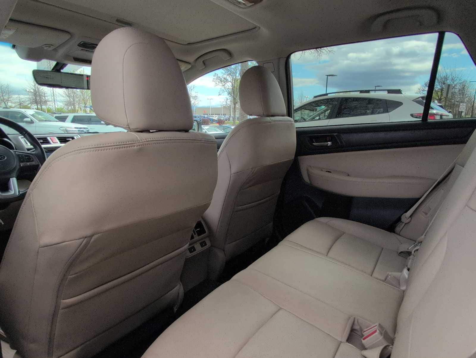 Thumbnail: 2017 Subaru Outback - 18