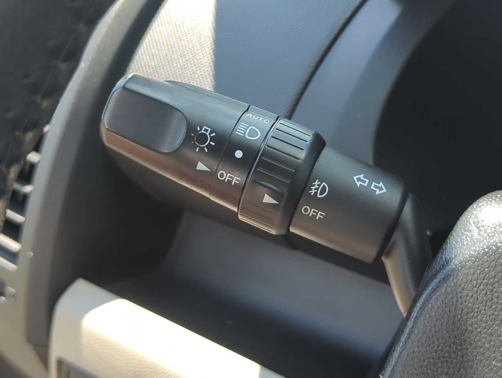 Thumbnail: 2009 Mazda Mazda5 - 28