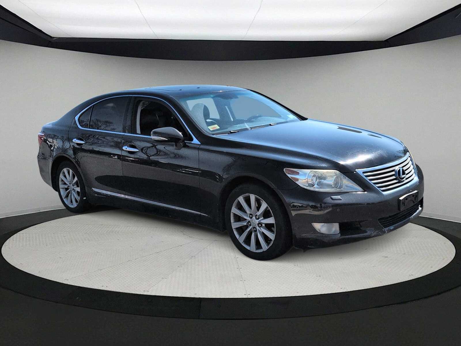 Thumbnail: 2012 Lexus LS - 2