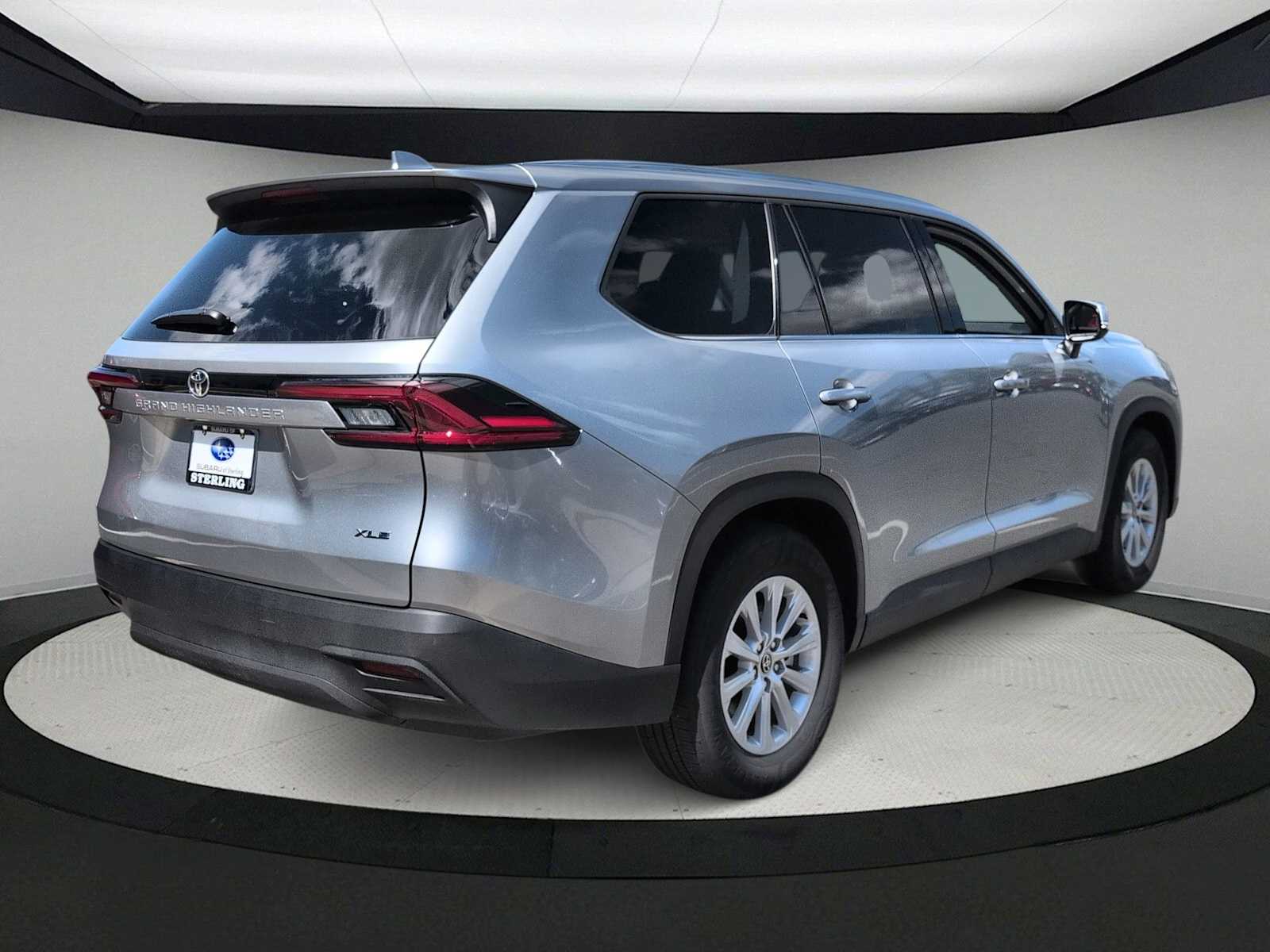 Thumbnail: 2025 Toyota Grand Highlander - 8