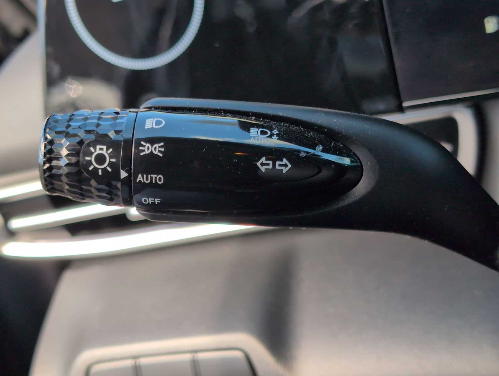 Thumbnail: 2023 Hyundai Elantra - 26