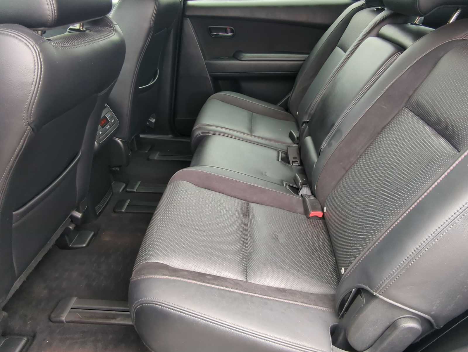 Thumbnail: 2013 Mazda CX-9 - 21