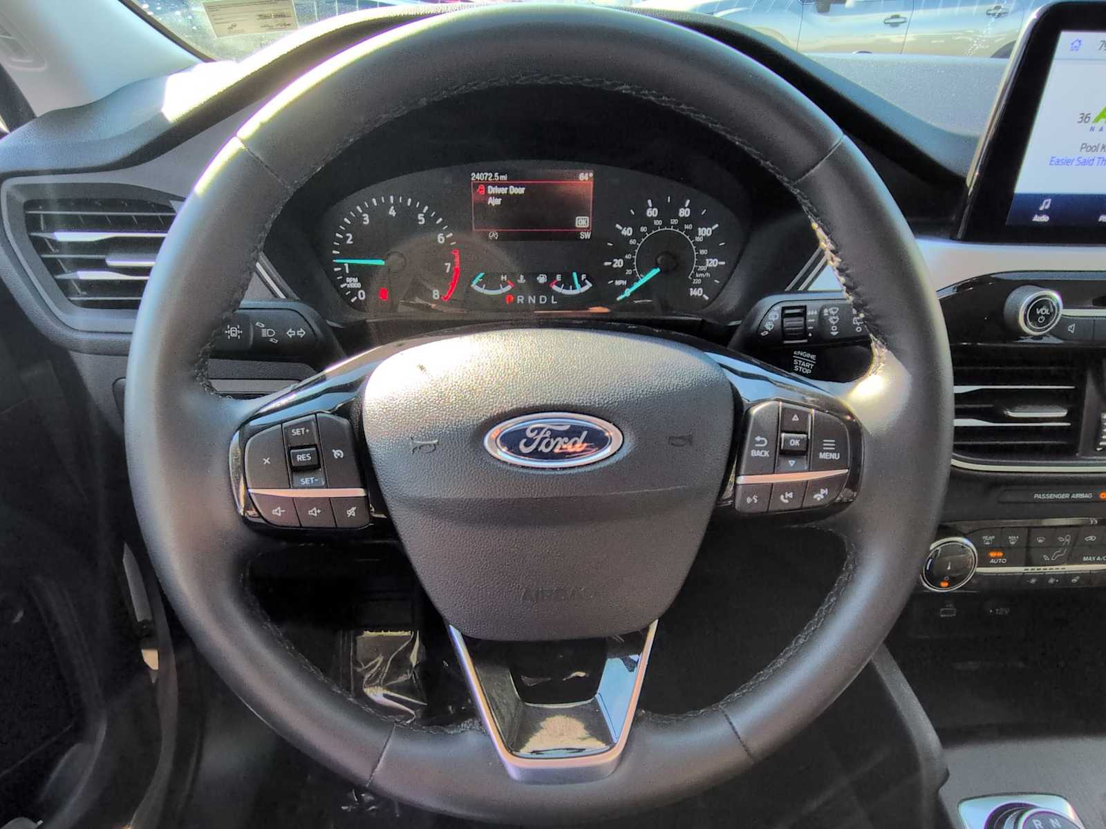 Thumbnail: 2022 Ford Escape - 23