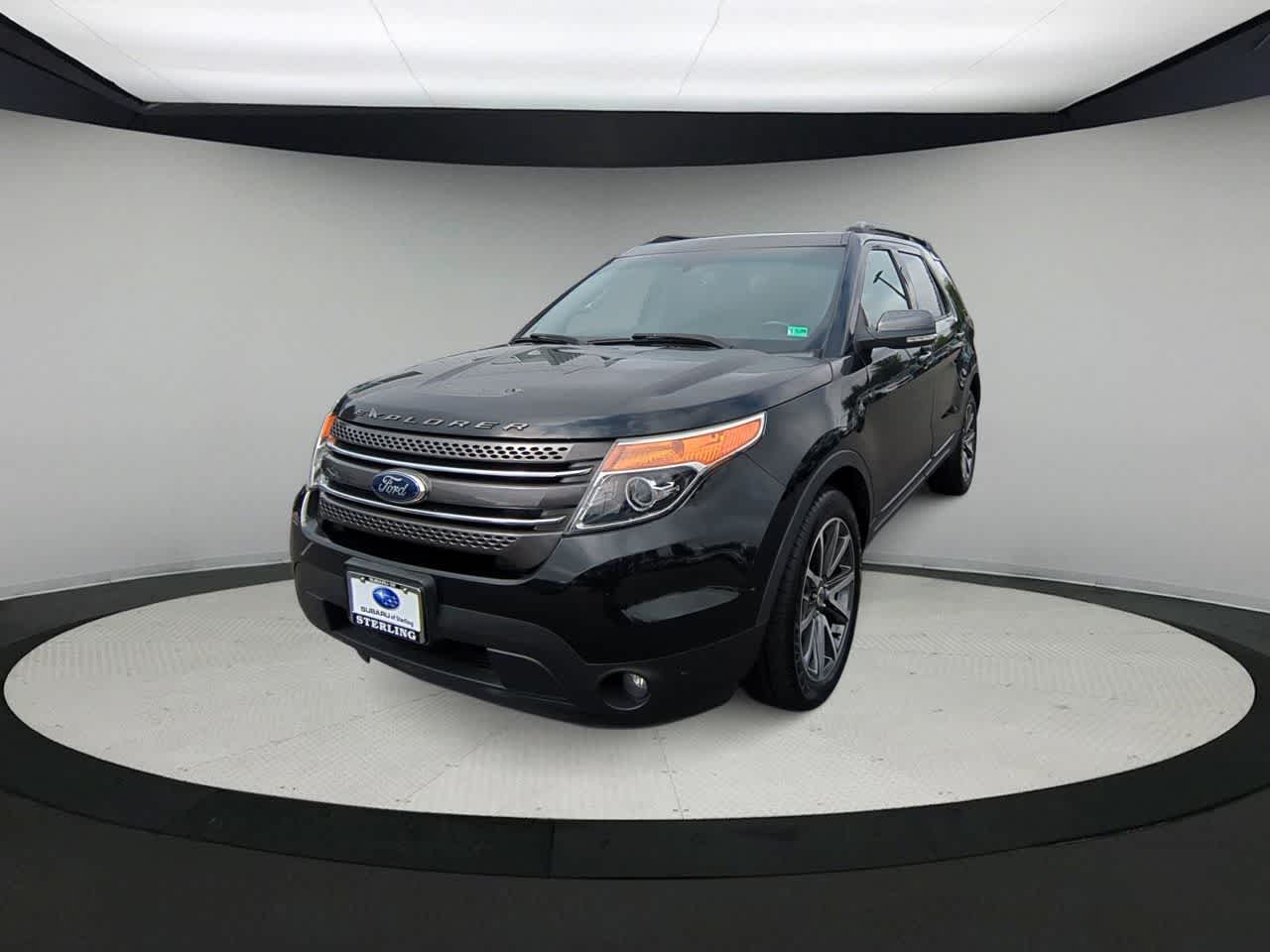 Thumbnail: 2015 Ford Explorer - 4