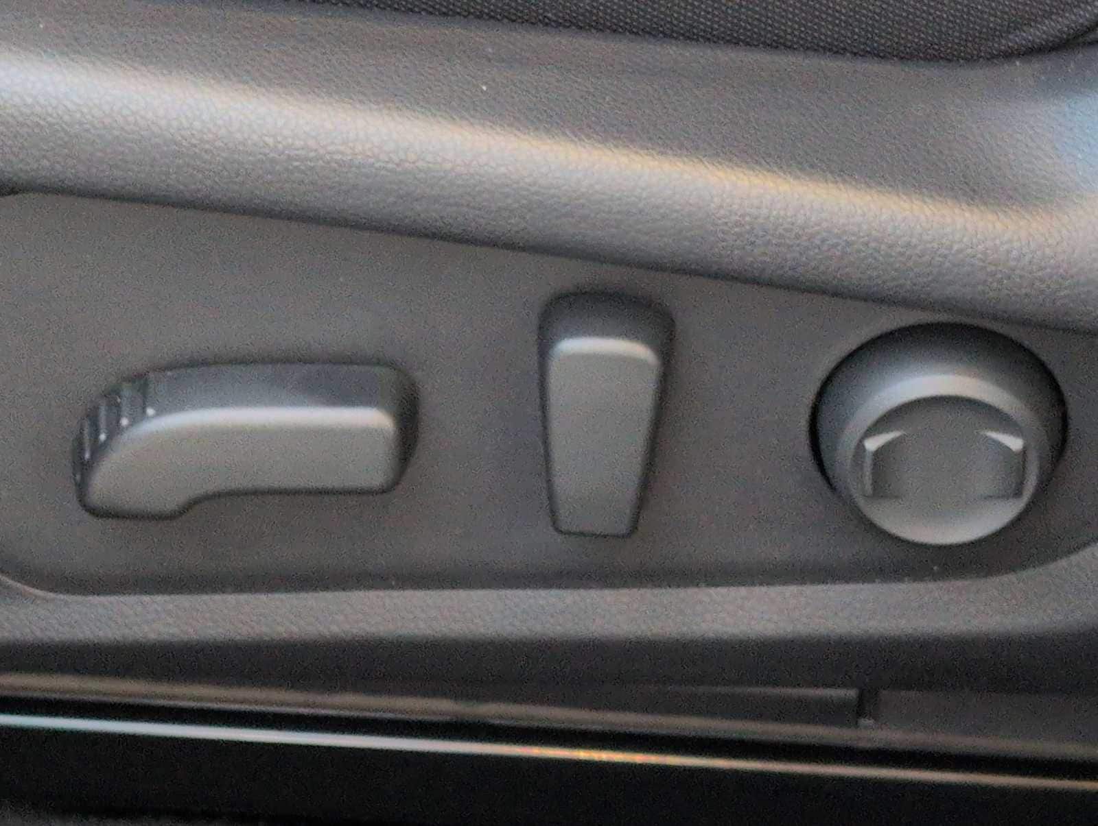 Thumbnail: 2025 Subaru Crosstrek - 17