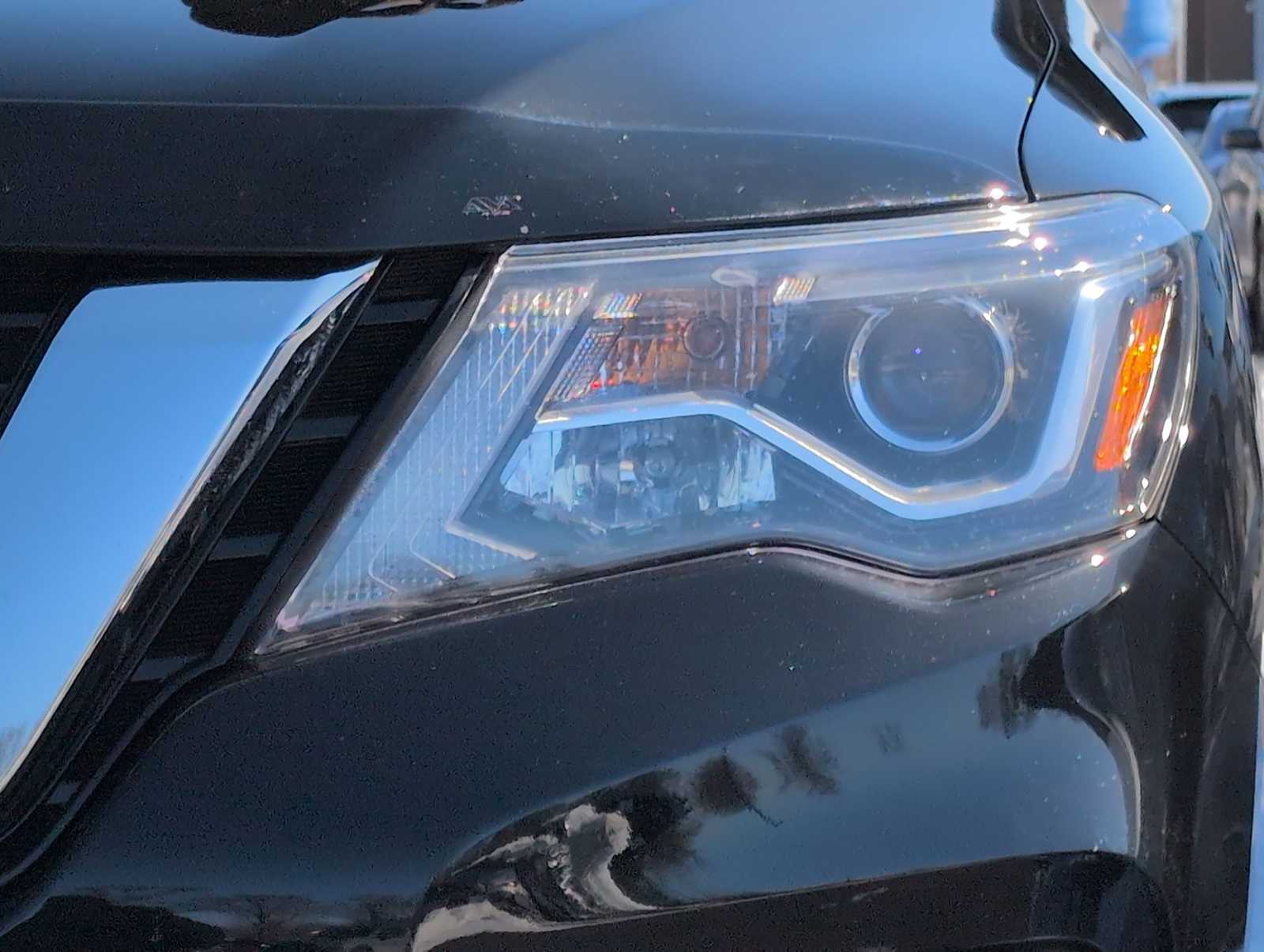 Thumbnail: 2019 Nissan Pathfinder - 11