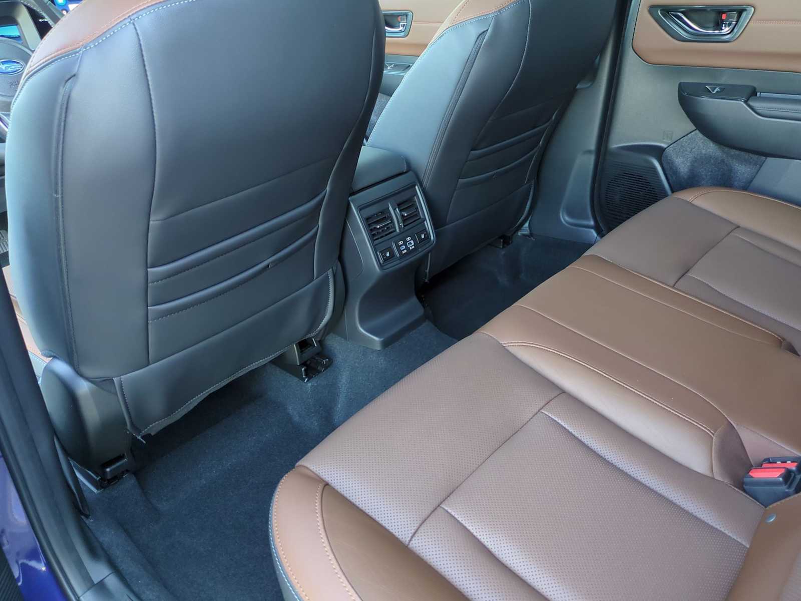 Thumbnail: 2026 Subaru Outback - 18