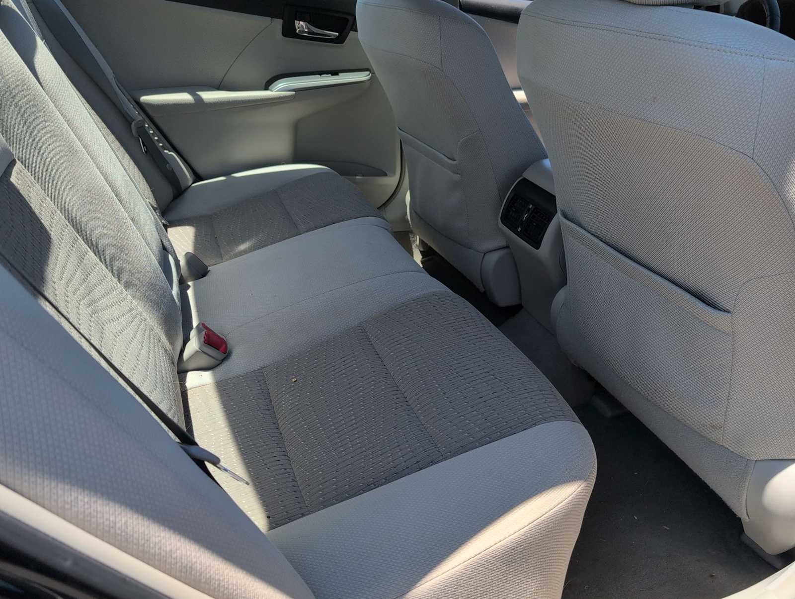 Thumbnail: 2012 Toyota Camry - 20