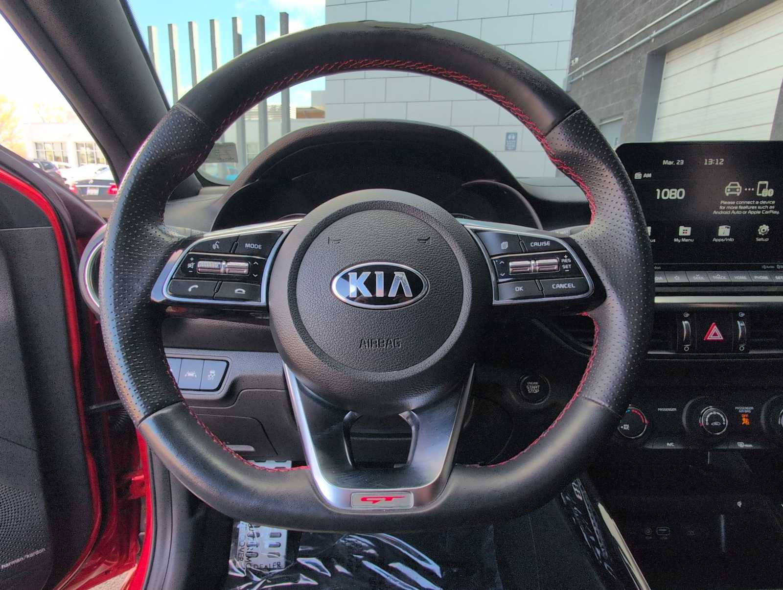 Thumbnail: 2020 Kia Forte - 22