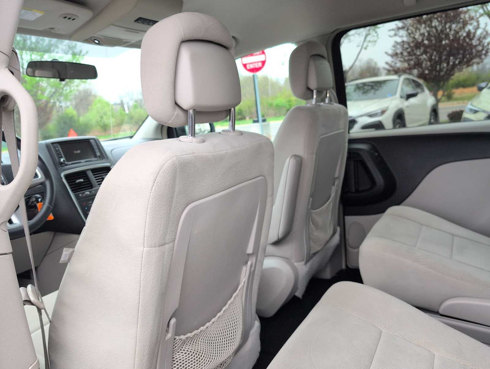 Thumbnail: 2012 Dodge Grand Caravan - 18