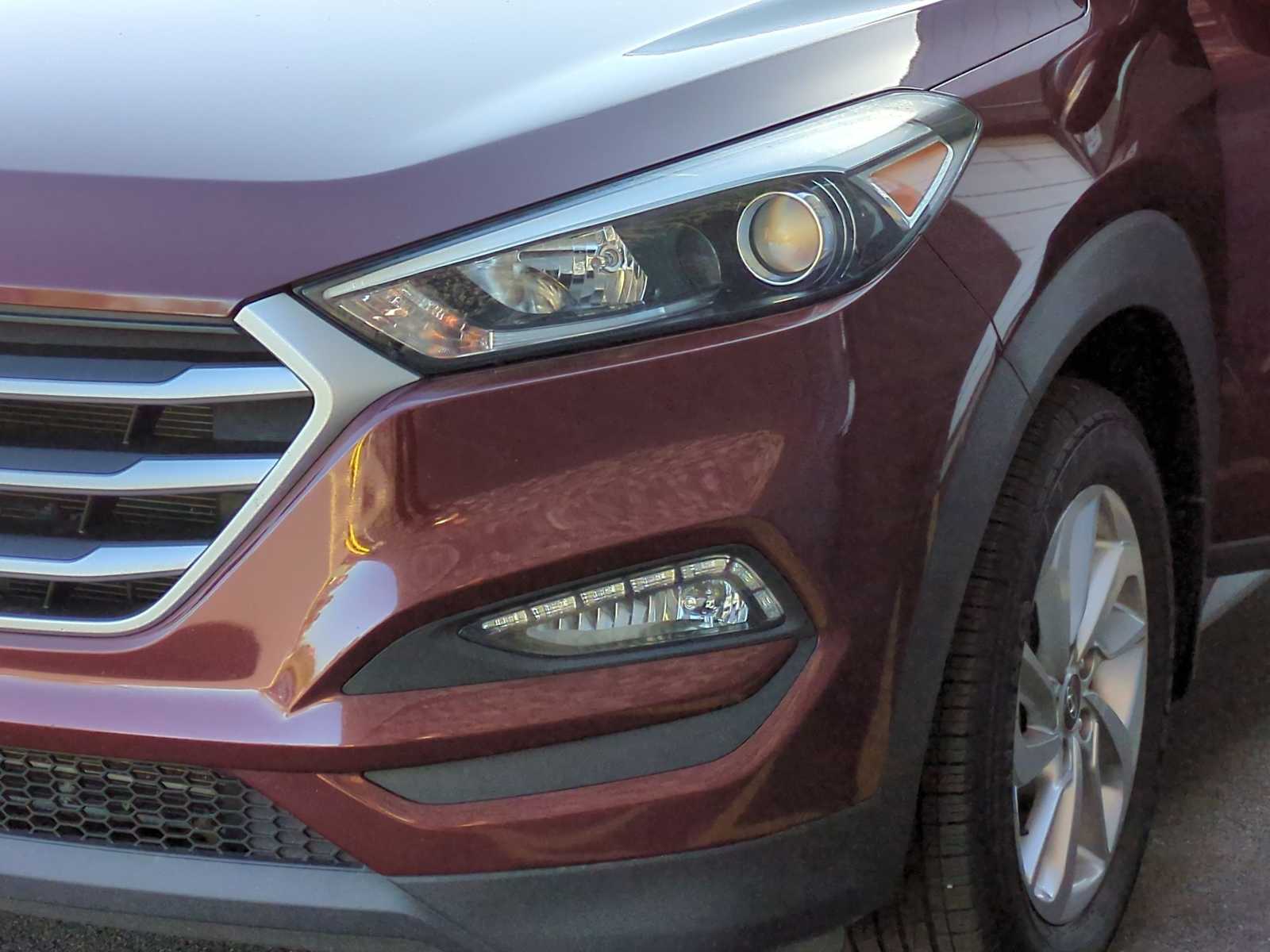 Thumbnail: 2018 Hyundai Tucson - 12