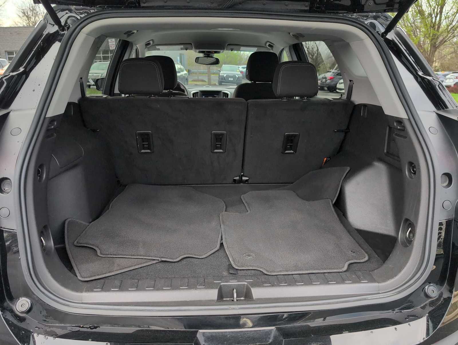 Thumbnail: 2024 GMC Terrain - 33