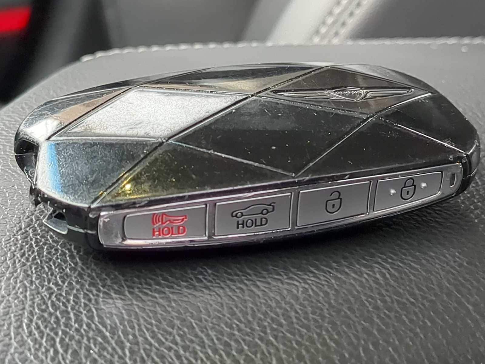 Thumbnail: 2024 Genesis G70 - 36