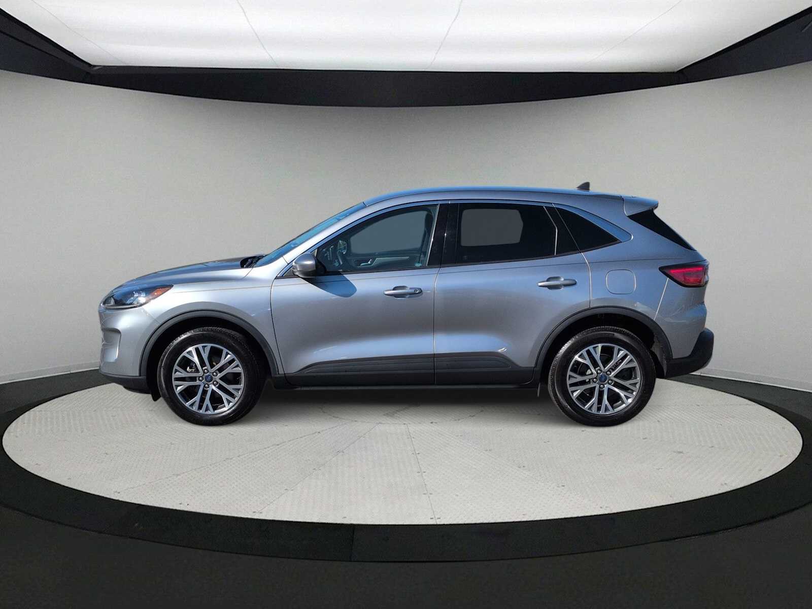 Thumbnail: 2022 Ford Escape - 5