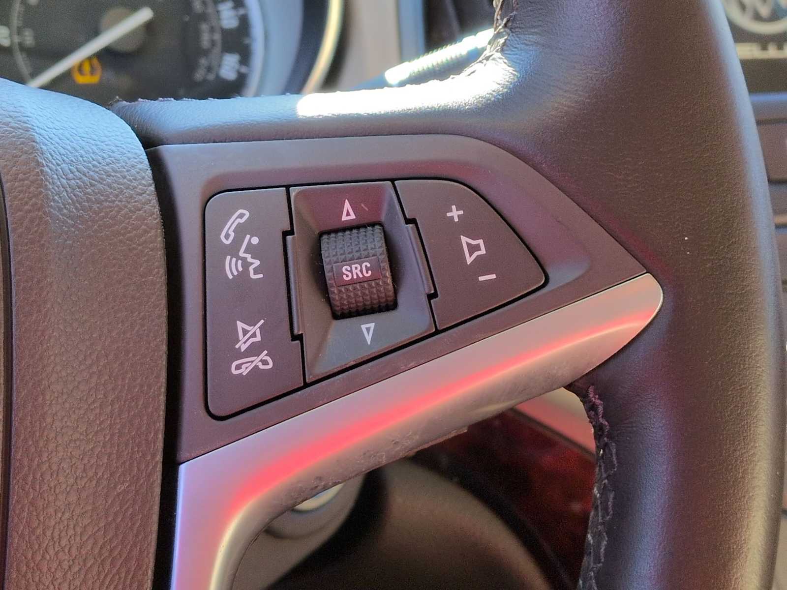 Thumbnail: 2016 Buick Verano - 26